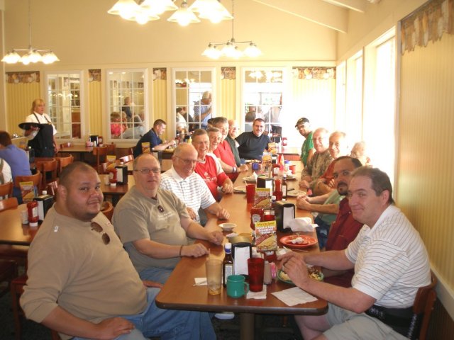 ccummensbreakfast.jpg